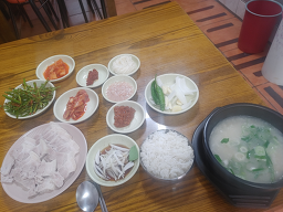 가마솥 돼지국밥 대표 사진