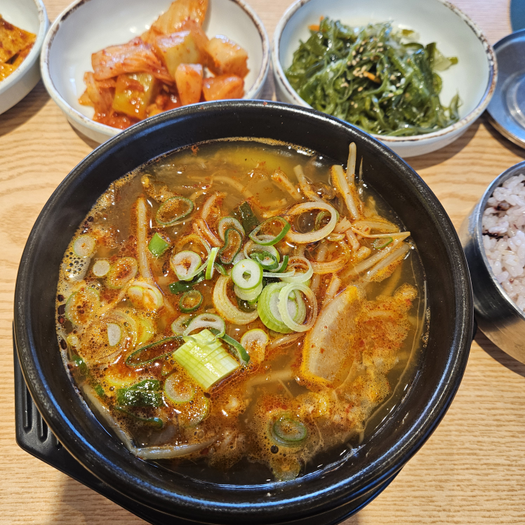 부산곰탕 대표 사진