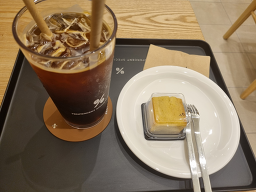 텐퍼센트커피 창원토월점
