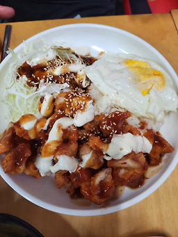 머거스 대표 사진