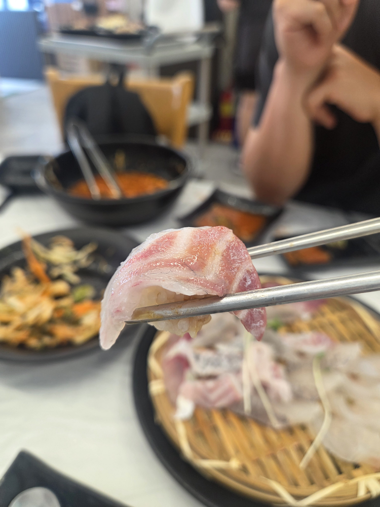 강릉횟집삼삼이네 경포대본점 사진 8