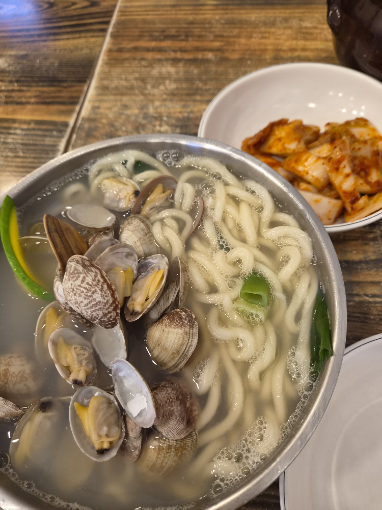 생각보다맛있는집 사진 4