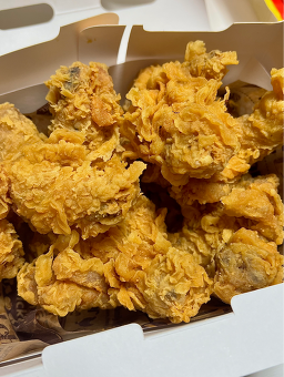 BHC치킨 안락온천천점 사진 3