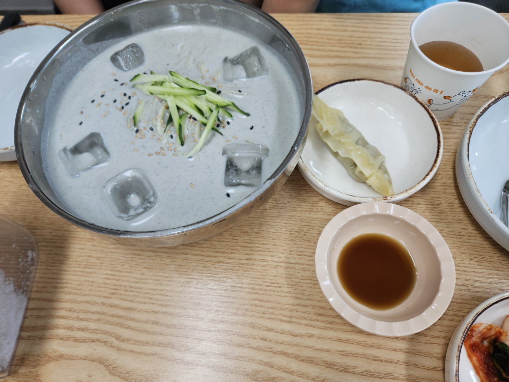 송월 대표 사진