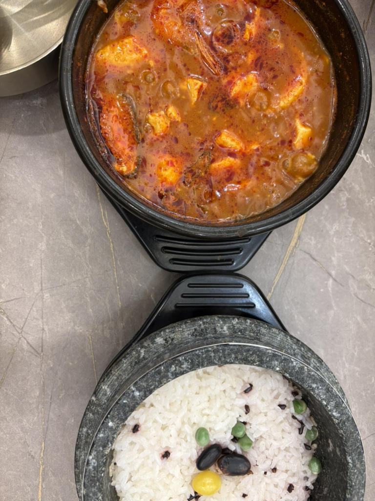 완뚝순두부 부산센텀점 사진 2