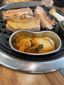 동방축산 서면본점 사진 6