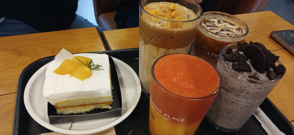 투썸플레이스 창원대방점
