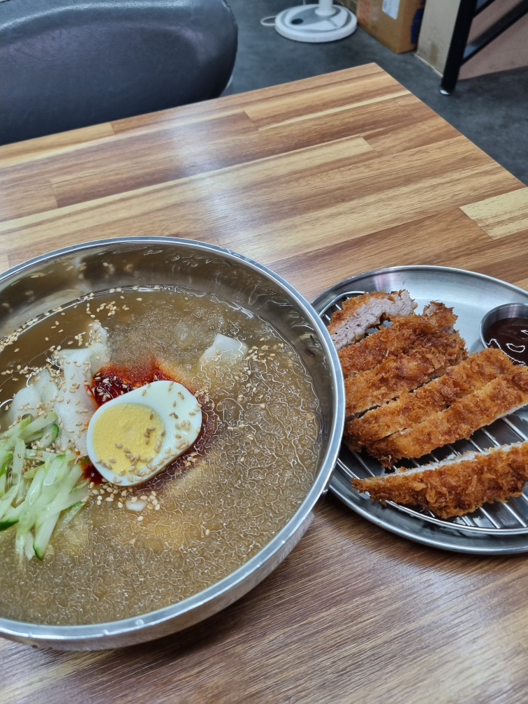 충성칡냉면 관악점 대표 사진