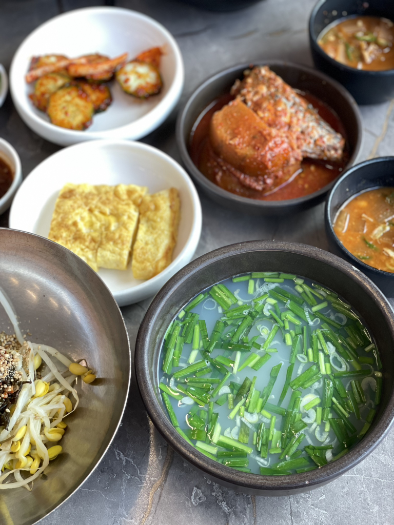 할매재첩국 부산본점 대표 사진