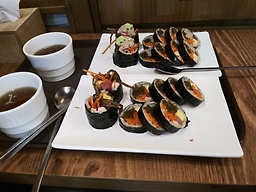 뚠뚠이김밥 범계로데오점 사진 4