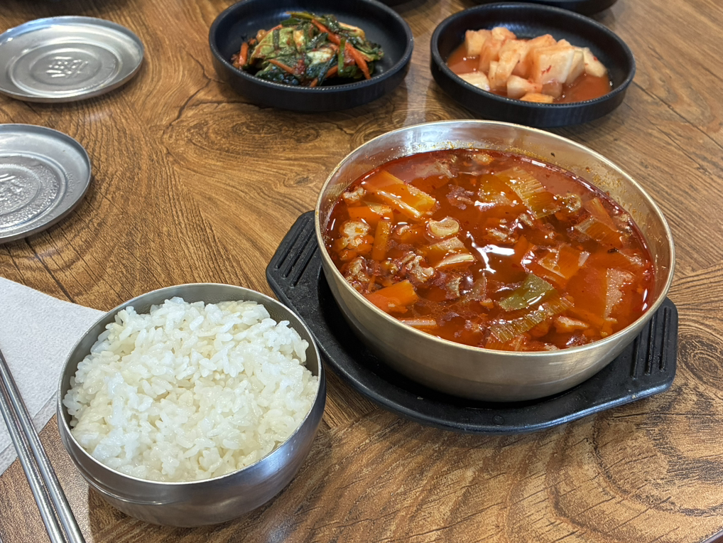 토담가마솥국밥 불국사본점