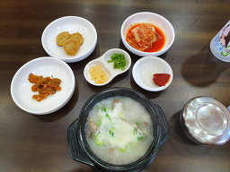 100년소머리곰탕 사진 3
