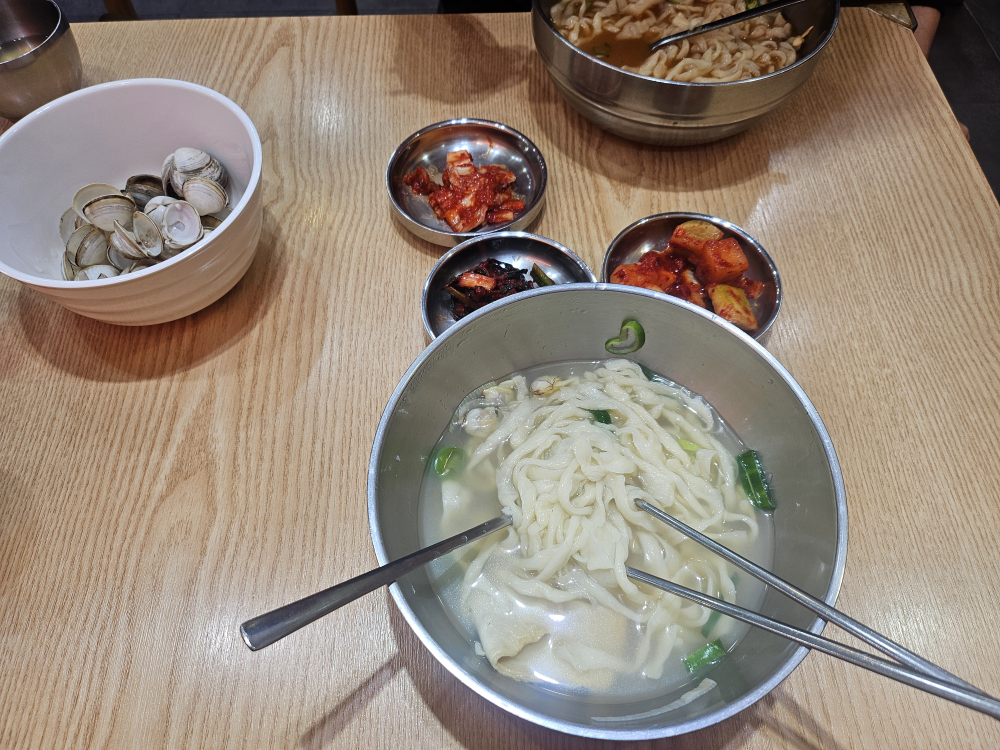 사계절밀면칼국수 사진 3