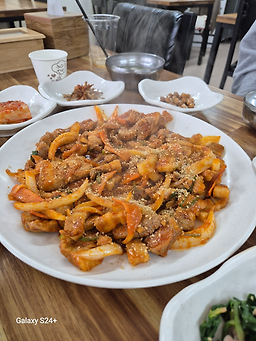 삼삼오오 사진 3