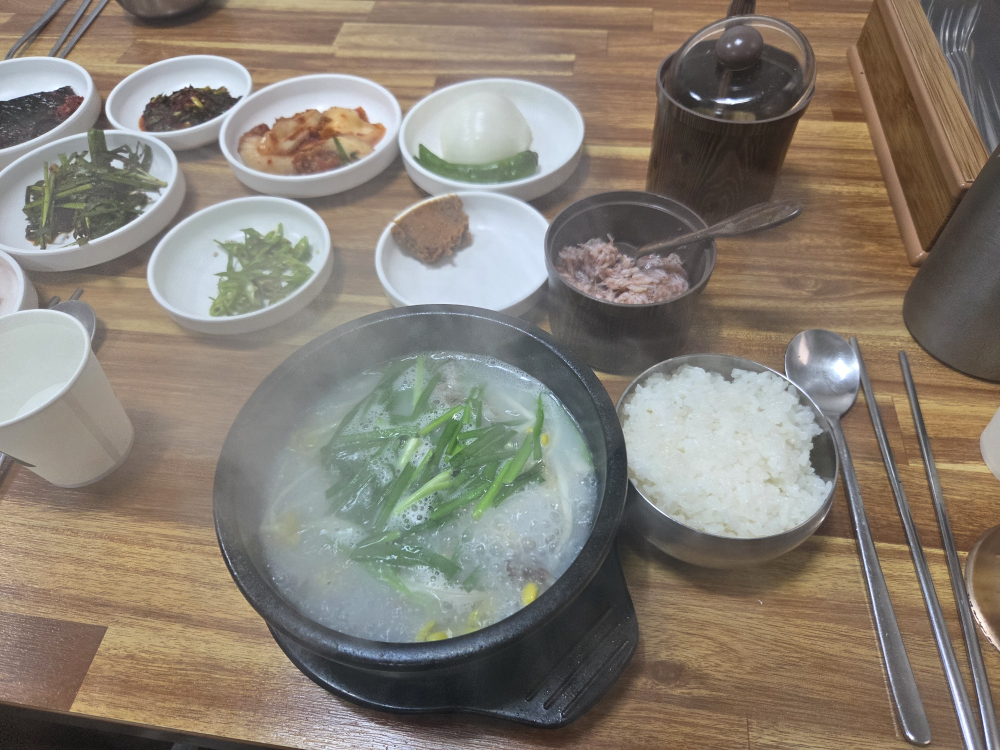 가마솥국밥 대표 사진