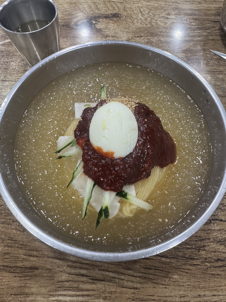 국제밀면 본점 사진 2