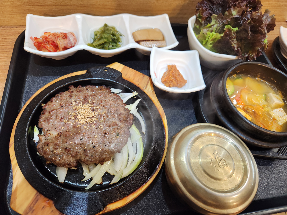 부산서부버스터미널 푸드코트 사진 2