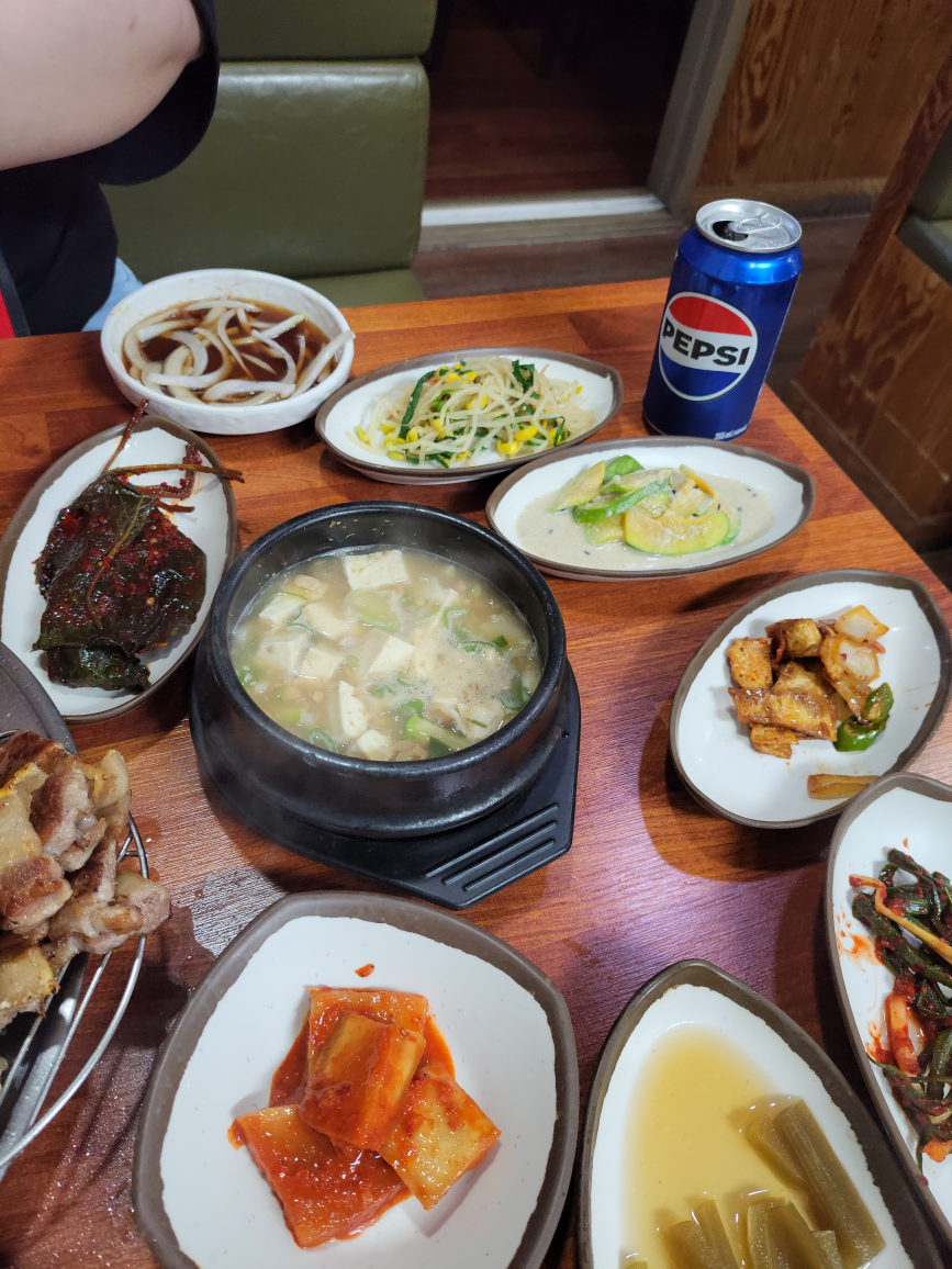고향소갈비찜&남촌흑돼지 대표 사진