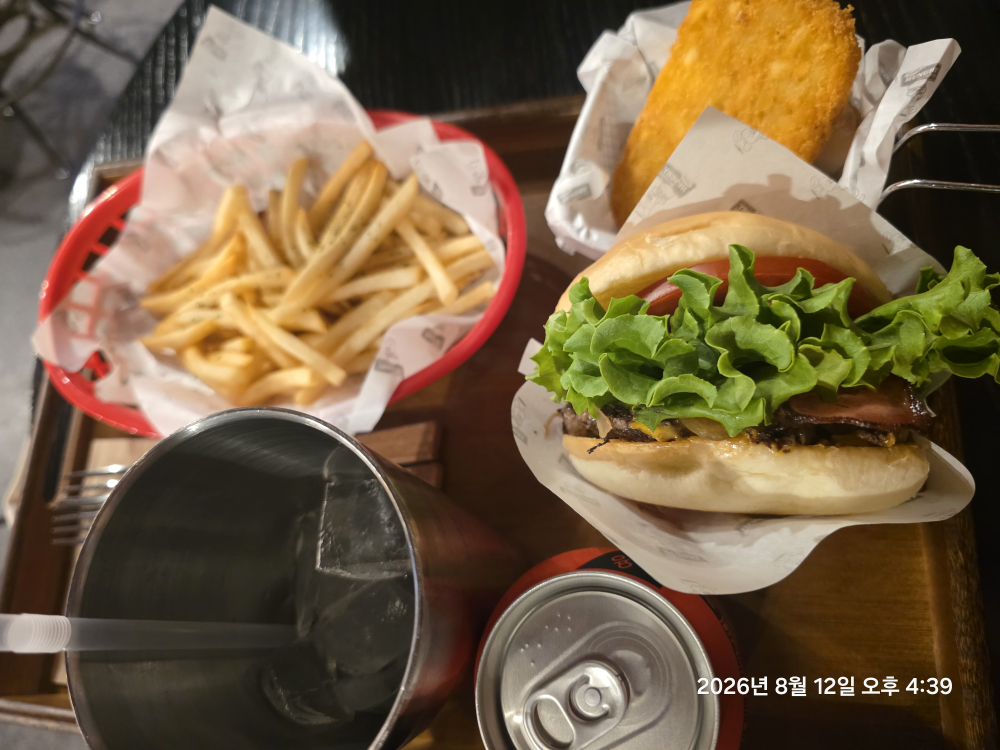 헝그리몬스터 부산본점 사진 2