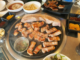 맛집껍돼지 사진 2