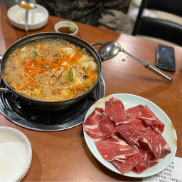 얼큰버섯만두전골 사진 3