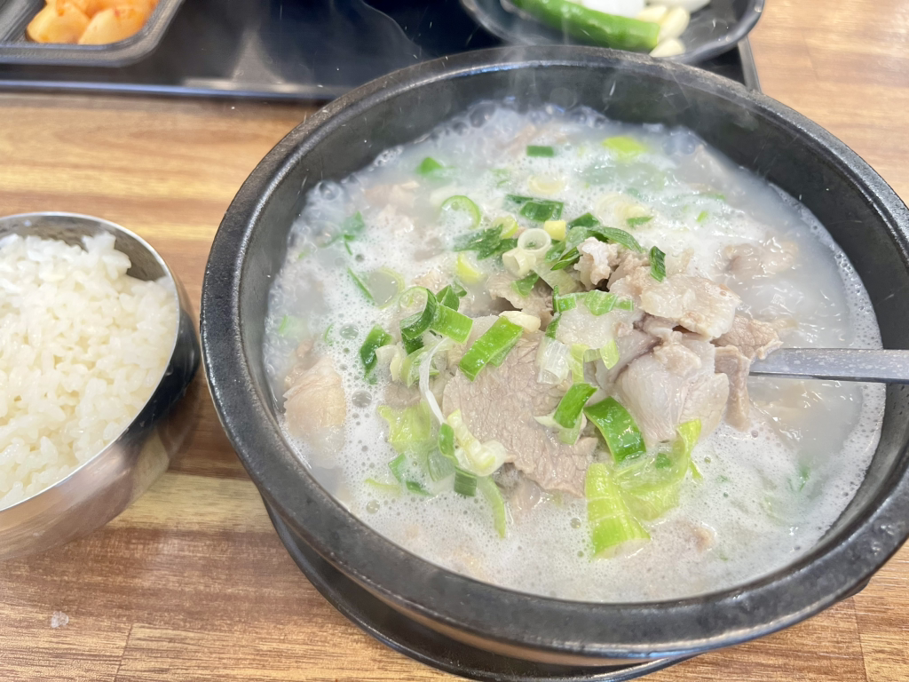 만복돼지국밥 대표 사진