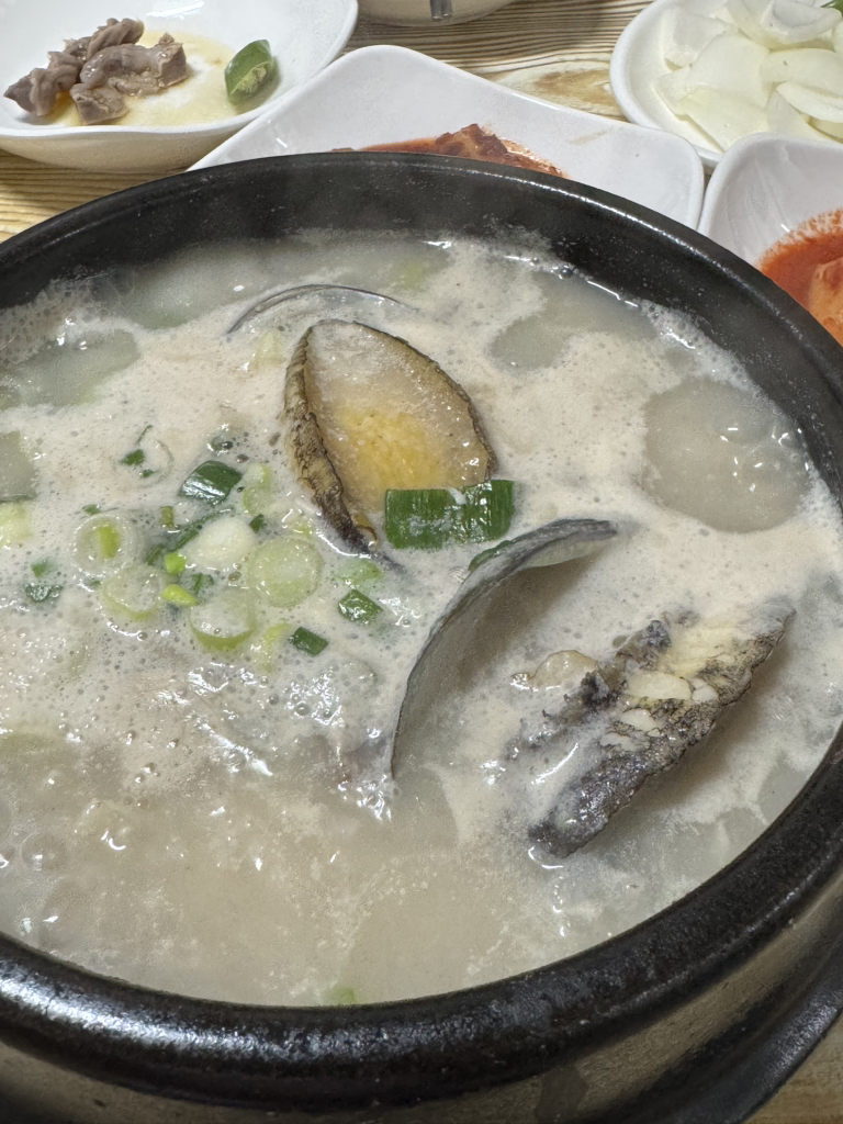 해송전복삼계탕 사진 2