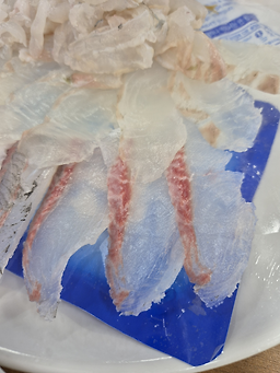 장보고회수산센타 대표 사진