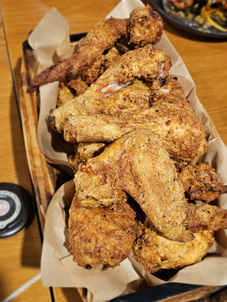 오븐에빠진닭 서울대입구점 사진 2