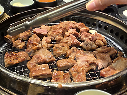 강릉돈우마을 강릉주문진점 사진 4