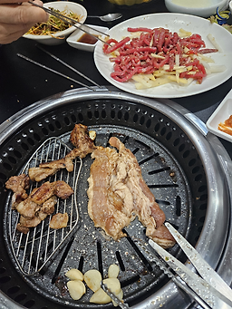 석류나무집 대표 사진