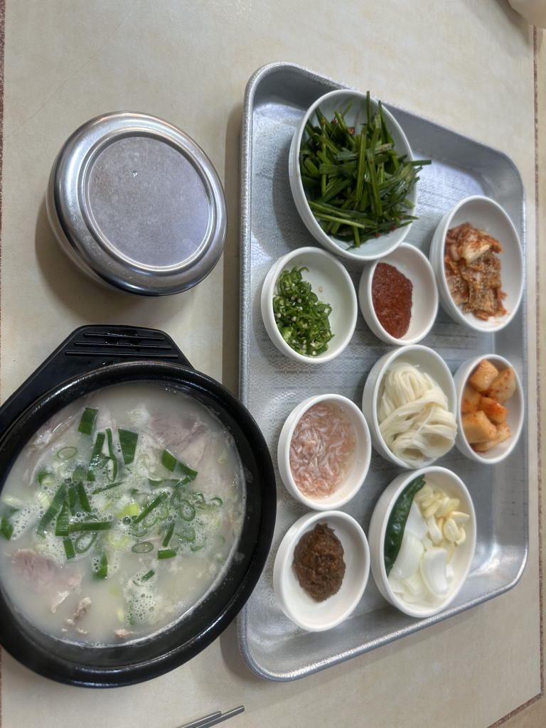 가마솥돼지국밥 사진 3