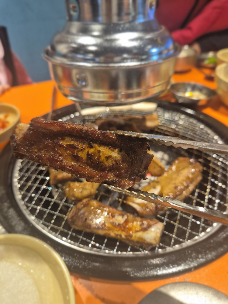 김금자숯불갈비 대연점 대표 사진
