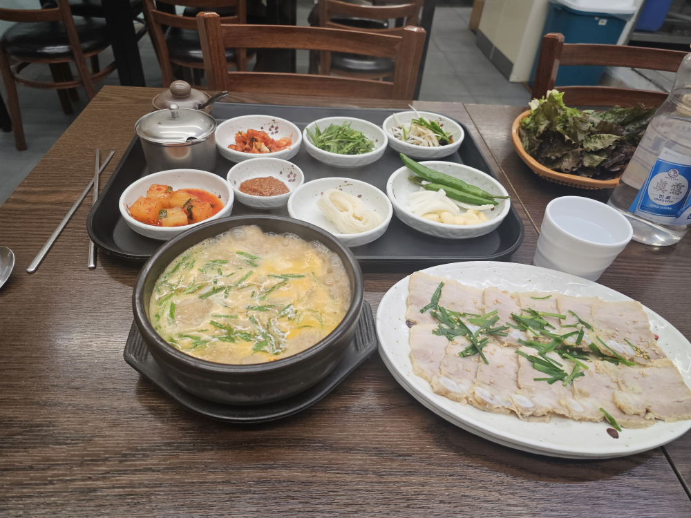 합천왕돼지국밥 사진 3