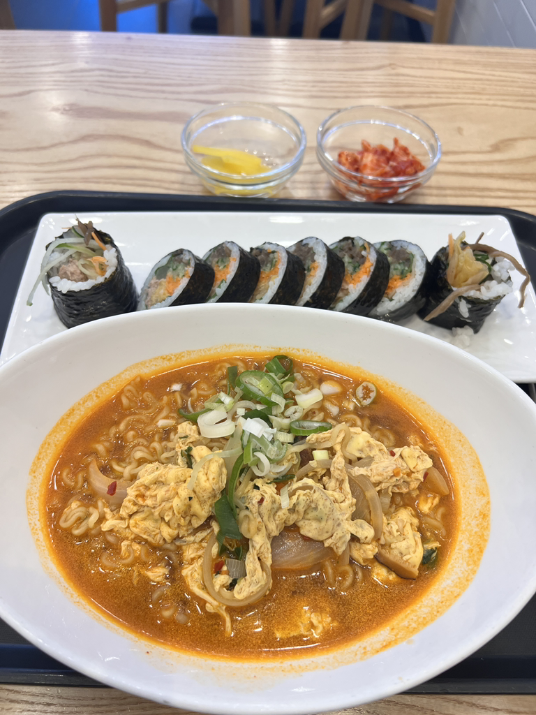 얌샘김밥 부산개금점 대표 사진