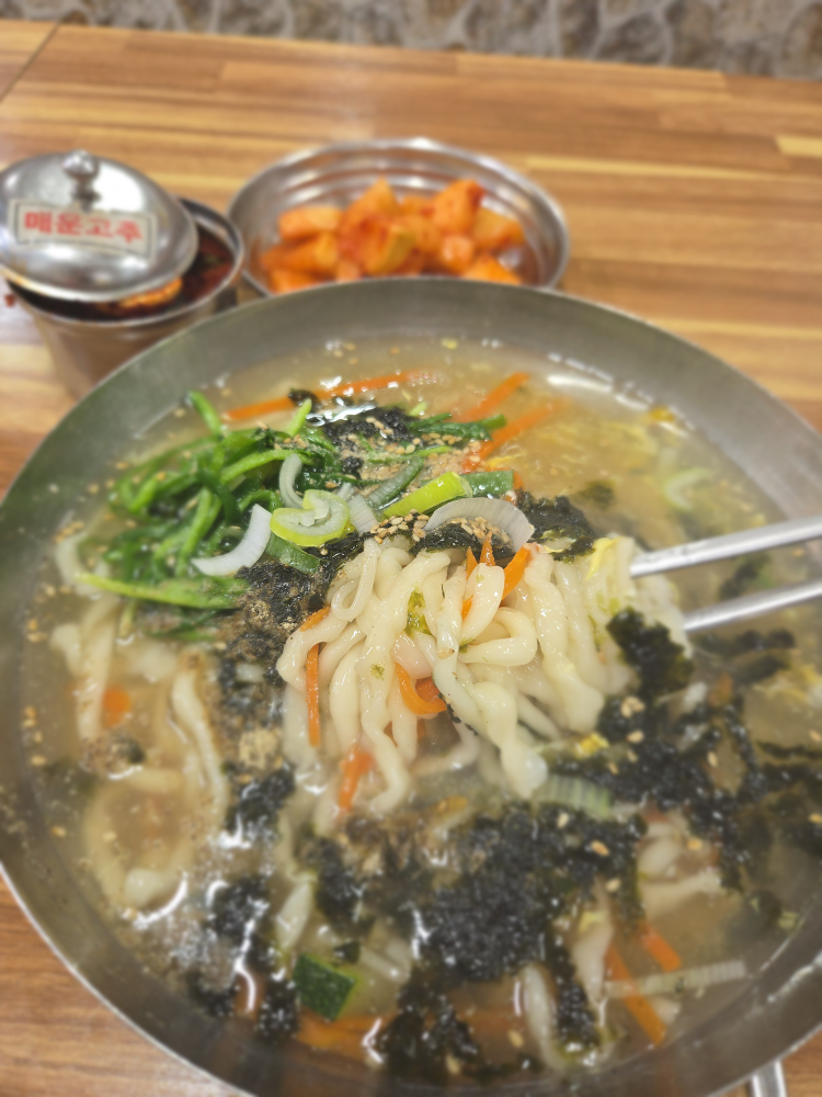 고향손칼국수 대표 사진