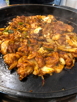 최주영 춘천닭갈비 사직본점 대표 사진