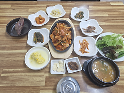 삼삼오오 대표 사진