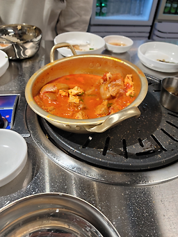 돈나비 대표 사진