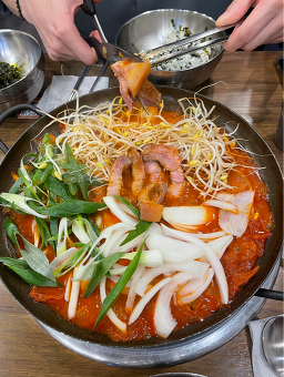 백채김치찌개 본점 사진 6