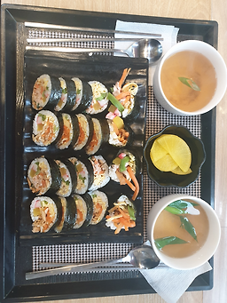 더홈김밥 사진 2
