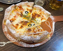 맥주를구한피자 구서점 사진 2