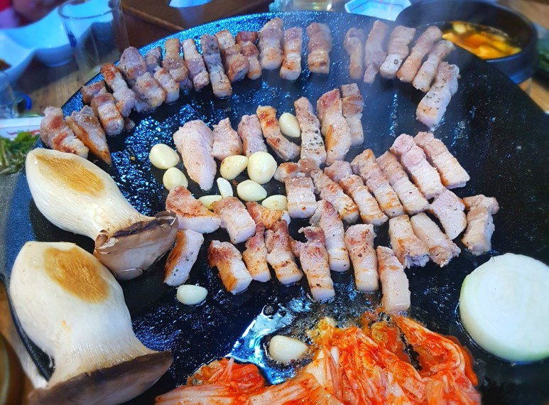 육즈비 사진 5
