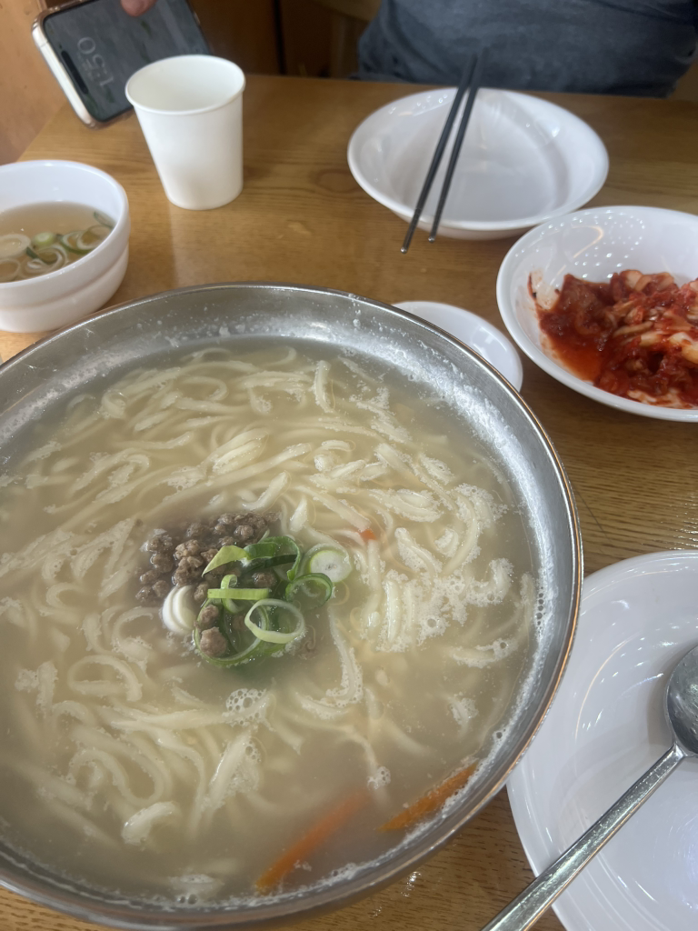 밀숲 범계점 대표 사진