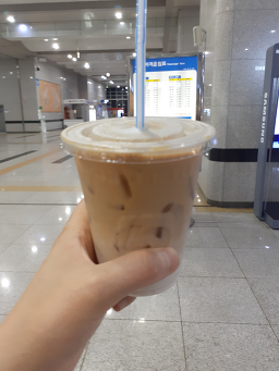 롯데리아 신경주역사점 사진 4