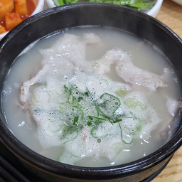소문난돼지국밥 서면본점 사진 3