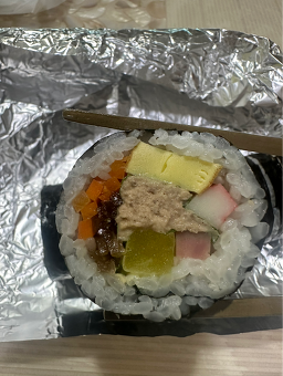 모모네김밥 사진 2
