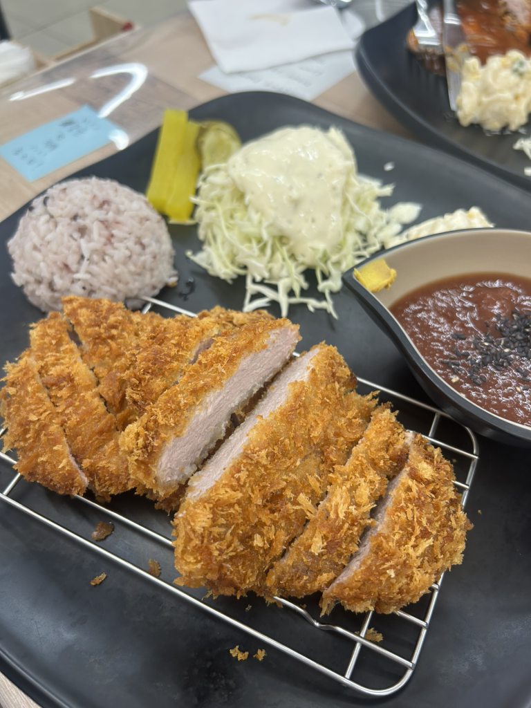 배꼽빵빵수제돈까스 사진 2