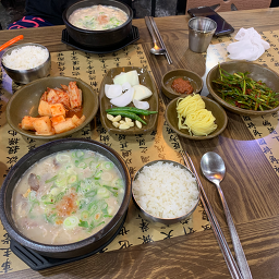 영진돼지국밥 지사점 사진 3