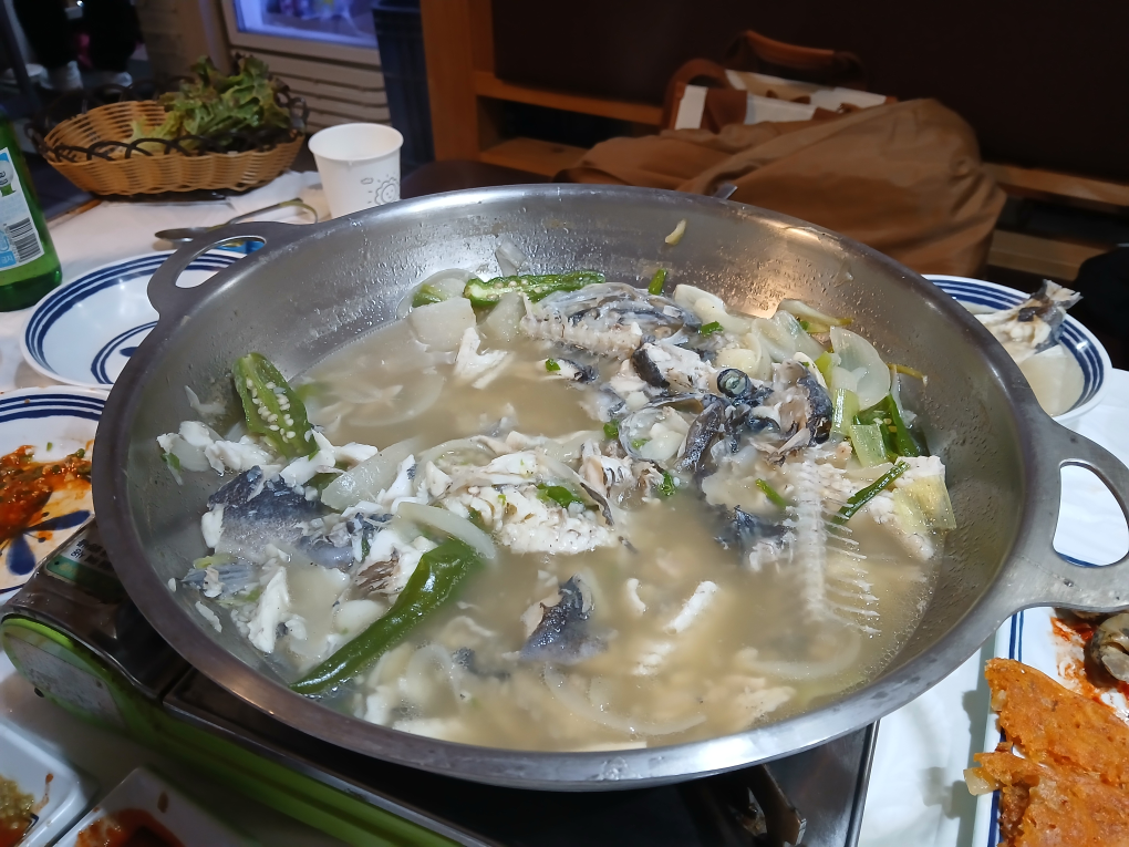 큰섬횟집 대표 사진